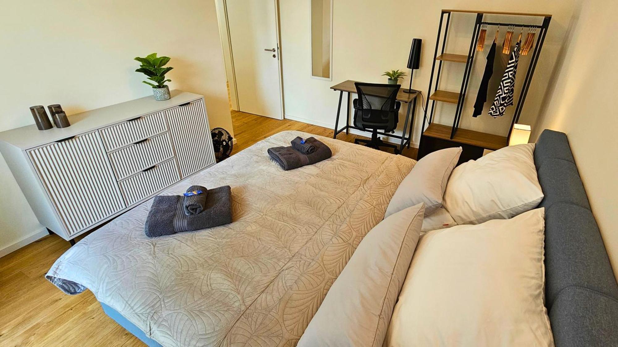 Relaxrefugium Luxus - Kueche, Arbeitsplaetze, Stellplatz & Komfort Fuer Bis 6 Gaeste Koenigs Wusterhausen Ngoại thất bức ảnh
